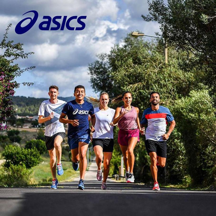 Sport collection . Asics (2020-03-31-2020-03-31)