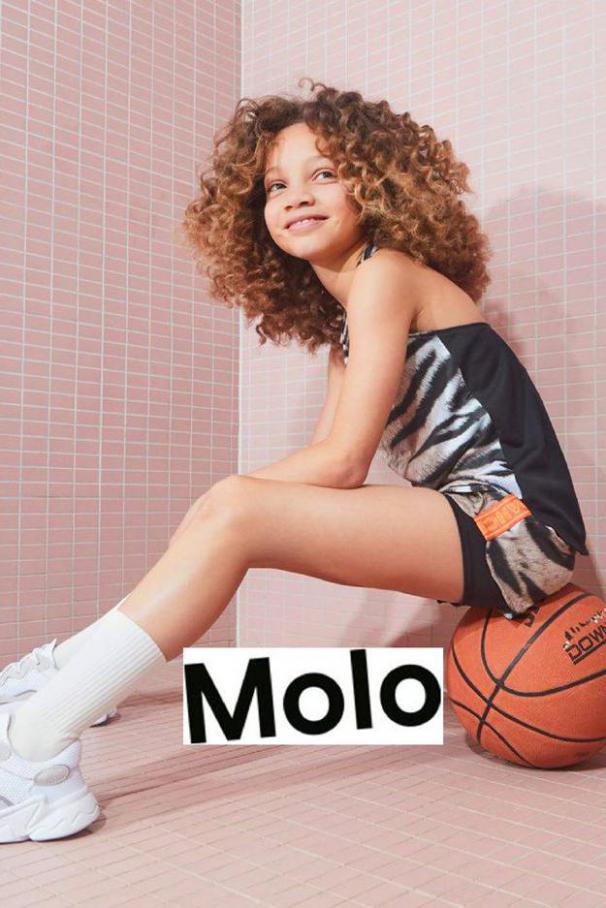 Sports.pdf . Molo (2021-04-30-2021-04-30)