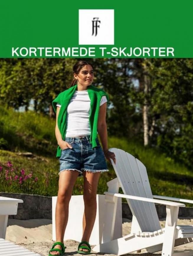 KORTERMEDE T-SKJORTER. Ferner Jacobsen (2023-09-19-2023-09-19)
